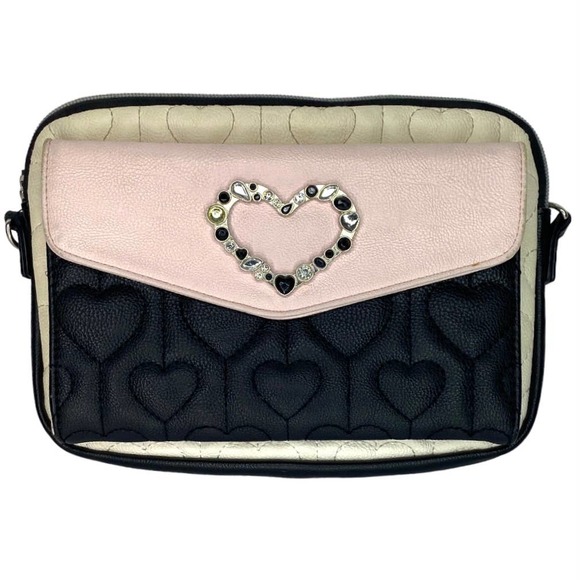 Betsey Johnson Handbags - Betsey Johnson Crossbody